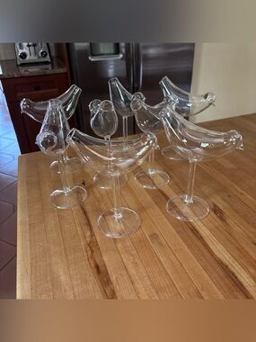 Set of 8 Bird Glasses Fun Clear Cocktail/Martini/Wine Glasses Bird Shaped